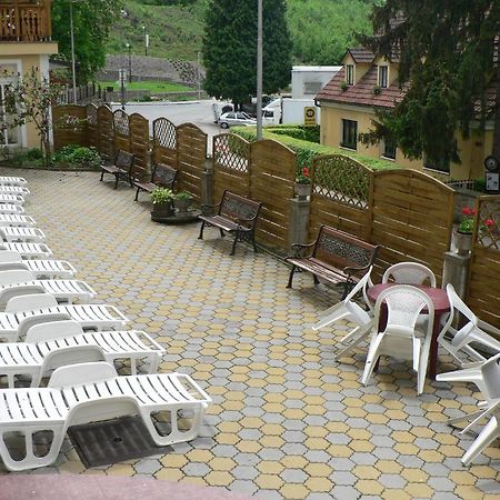 Lazensky Lecebny Dum Praha Hotell Luhačovice Exteriör bild